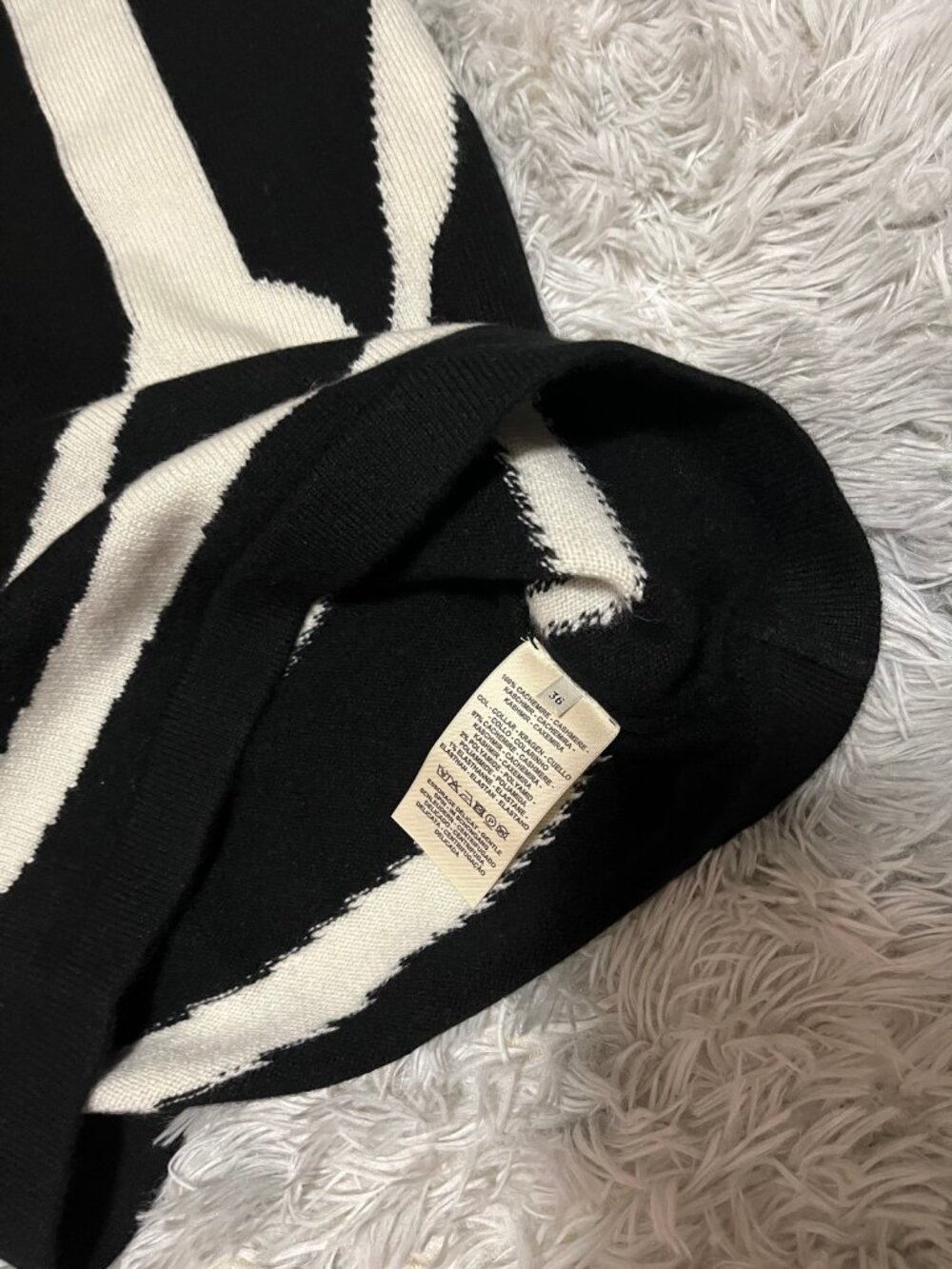 Hermès Cashmere Knit Dress Black/White FR36 – New with Tags